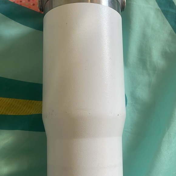 Stanley cup 30oz with top handle USED - Picture 4 of 5